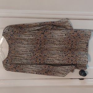 Beautiful  TOPSHOP mini dress with long flowy sleeves. Size 8